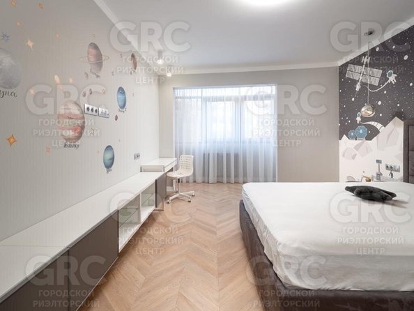 
   Продам 4-комнатную, 160 м², Гагарина ул, 30а

. Фото 5.