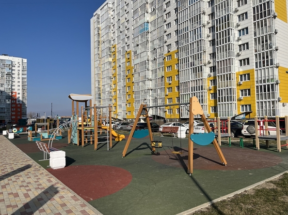 
   Продам 3-комнатную, 80 м², Адмирала Пустошкина ул, 22к10

. Фото 3.