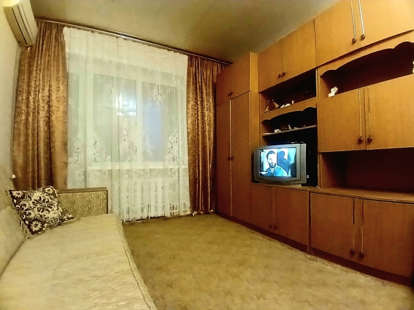 
   Продам 1-комнатную, 35 м², Шевченко ул, 249

. Фото 1.