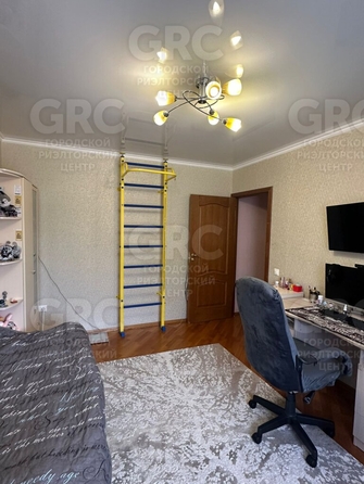 
   Продам 3-комнатную, 70 м², Дарвина (Хостинский р-н) ул, 46

. Фото 6.