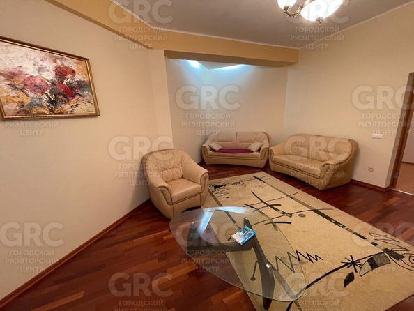 
   Продам 3-комнатную, 85 м², Курортный пр-кт, 90 Б

. Фото 4.