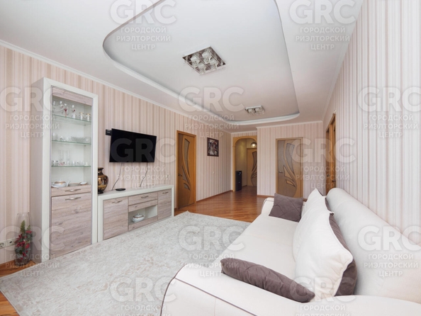 
  Продается 3-комн. квартира, 88 м², Юных Ленинцев ул, д. 10
. Фото 18.