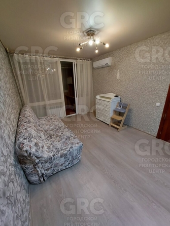 
   Продам 1-комнатную, 32.6 м², Дарвина (Хостинский р-н) ул, 93

. Фото 4.