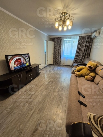 
   Продам 1-комнатную, 39.9 м², Апшеронская (Хостинский р-н) ул, 11/2

. Фото 2.