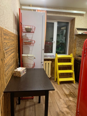 
   Продам 3-комнатную, 56 м², Крымская ул, 128

. Фото 9.