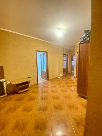 
   Продам 2-комнатную, 74 м², Самбурова ул, 158

. Фото 8.