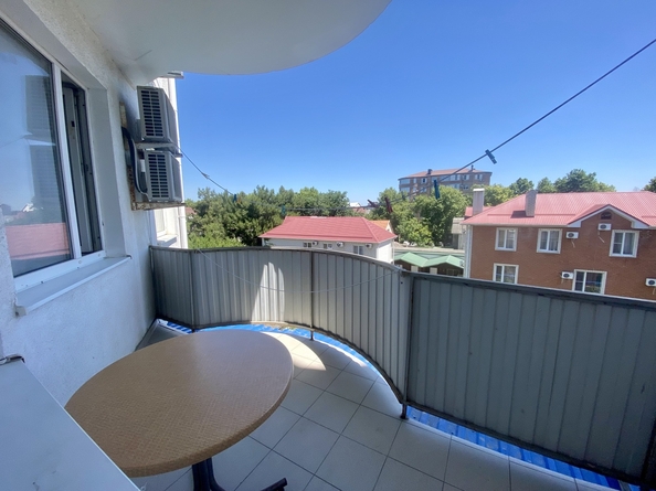 
   Продам 2-комнатную, 74 м², Самбурова ул, 158

. Фото 16.