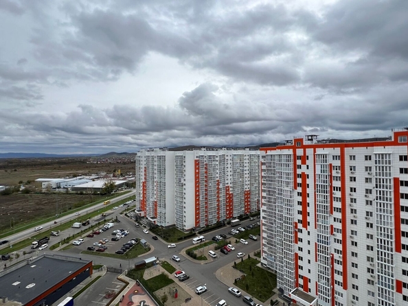 
   Продам 3-комнатную, 81 м², Адмирала Пустошкина ул, 22к2

. Фото 17.