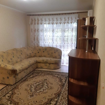 
   Продам 3-комнатную, 56 м², Строительный пер, 3

. Фото 1.