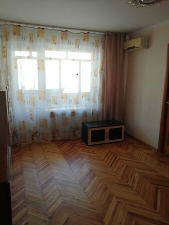 
   Продам 4-комнатную, 62 м², Новороссийская ул, 308

. Фото 10.