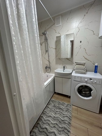 
  Продается 2-комн. квартира, 44 м², Толстого ул, д. 60
. Фото 4.
