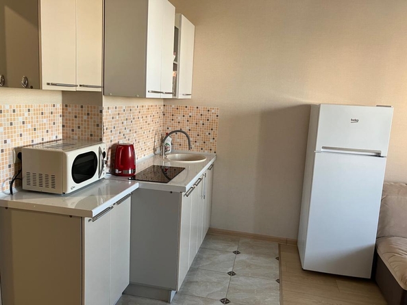 
   Продам 1-комнатную, 36 м², Толстого ул, 130к1

. Фото 3.