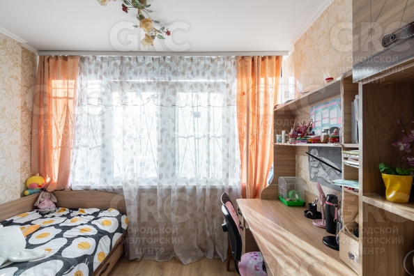 
   Продам 3-комнатную, 72 м², Донская ул, 98А

. Фото 5.