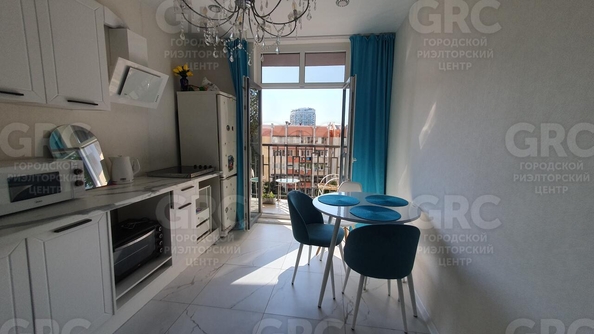 
  Продается 1-комн. квартира 42 м². Фото 1.