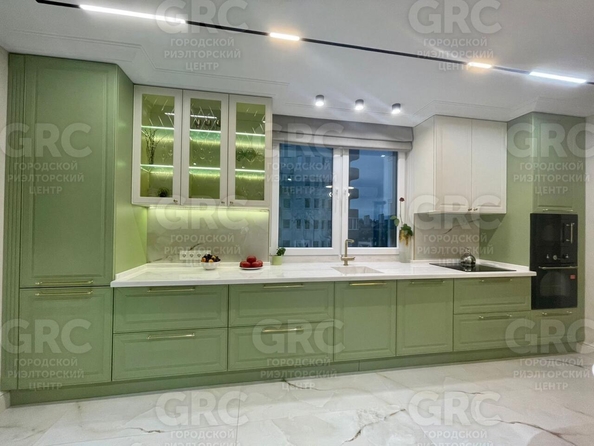 
  Продается 2-комн. квартира 63 м². Фото 1.