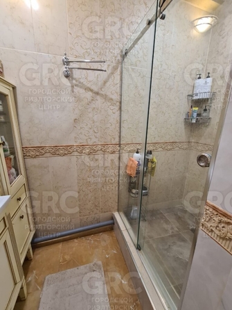 
   Продам 3-комнатную, 58.3 м², Гагарина ул, 60

. Фото 38.