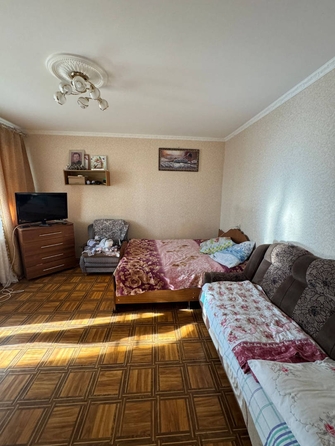 
   Продам 2-комнатную, 65 м², Победы ул, 111

. Фото 16.