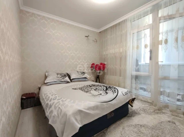 
   Продам 2-комнатную, 69.5 м², Любимово мкр, 18

. Фото 2.