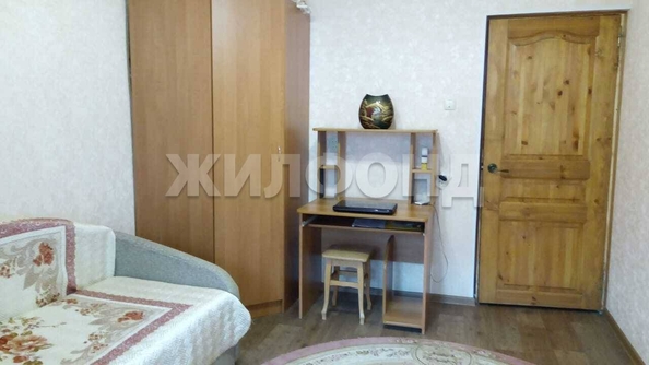 
   Продам 2-комнатную, 59 м², Макаренко ул, 34

. Фото 1.