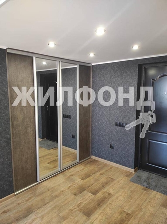 
   Продам 1-комнатную, 55 м², Макаренко ул, 30/1

. Фото 3.