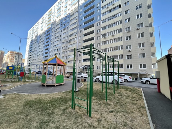 
   Продам 2-комнатную, 61 м², Российская ул, 267/4

. Фото 11.