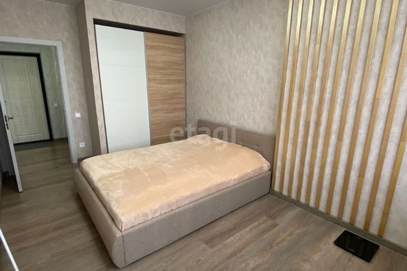 
   Продам 2-комнатную, 60 м², Григория Пономаренко ул, 43

. Фото 4.