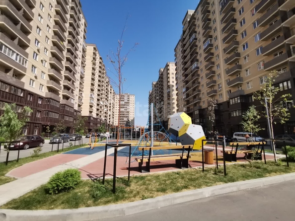 
   Продам 2-комнатную, 59.8 м², Героя Ростовского ул, 8/1

. Фото 12.