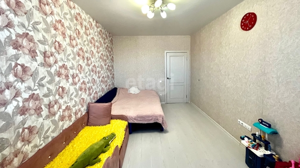 
   Продам 1-комнатную, 37.5 м², Сергея Есенина ул, 110/1

. Фото 3.