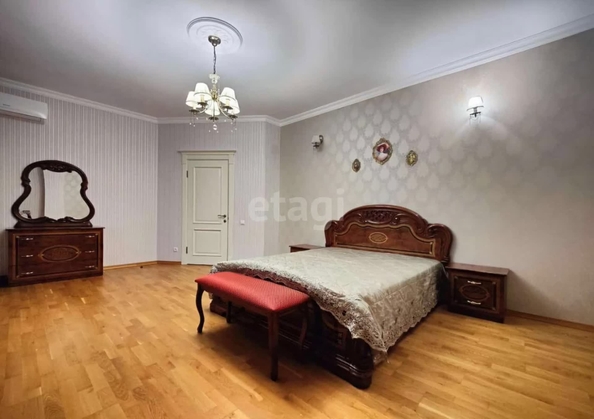 
   Продам 2-комнатную, 83.1 м², Дунаевского И.И. ул, 8

. Фото 8.