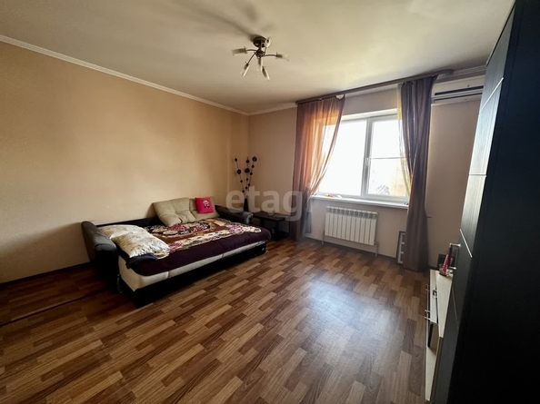 
   Продам 2-комнатную, 57 м², Хаджинова М.И. ул, 9

. Фото 5.