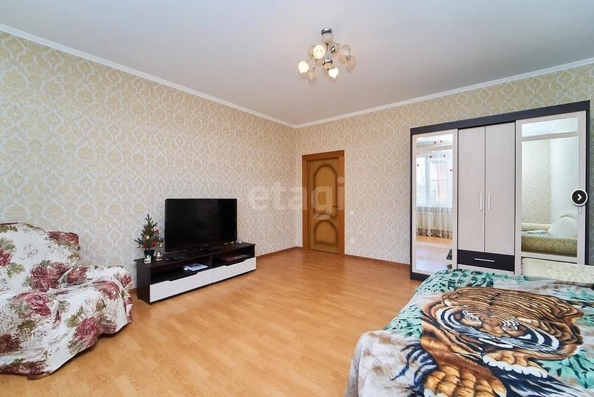 
   Продам дом, 274 м², Краснодар

. Фото 4.