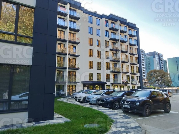 
   Продам апартамент, 28.5 м², Южно-российская (Адлерский р-н) ул, 17/1

. Фото 2.