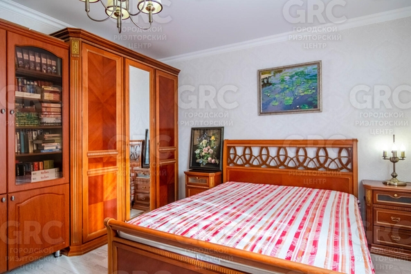 
   Продам 4-комнатную, 140 м², Ленина ул, 219/35

. Фото 14.