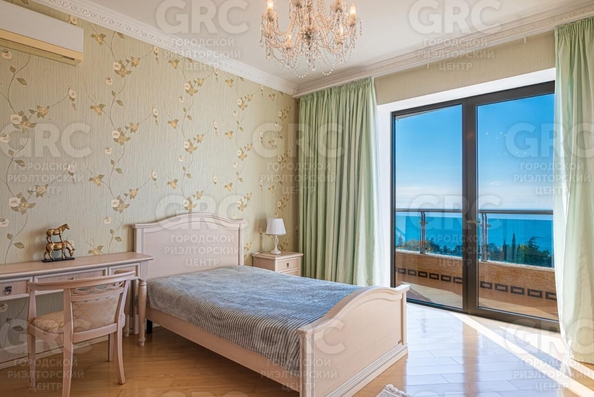 
  Продается 3-комн. квартира 172 м². Фото 11.