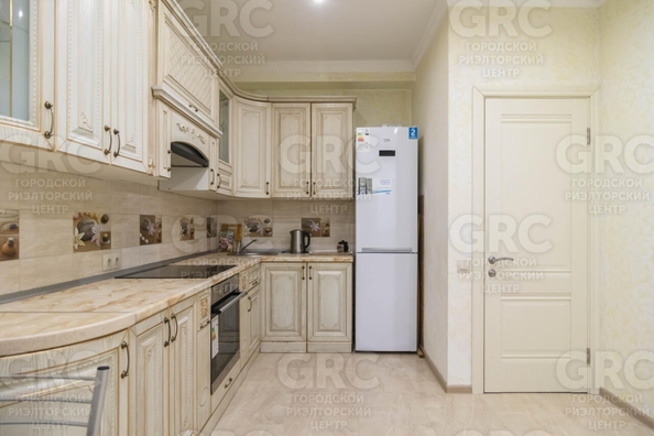 
   Продам 2-комнатный апартамент, 40 м², Дмитриевой ул, 5

. Фото 3.