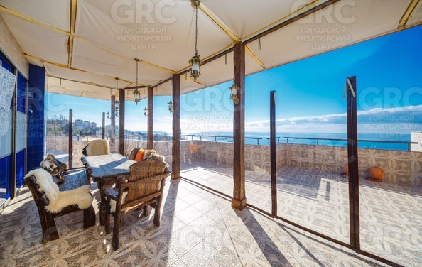 
  Продается 3-комн. квартира 300 м². Фото 1.