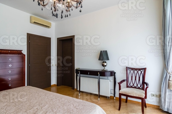 
   Продам коттедж, 450 м², Сочи

. Фото 39.