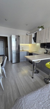 
   Продам 1-комнатную, 42 м², Толстого ул, 130к3

. Фото 1.