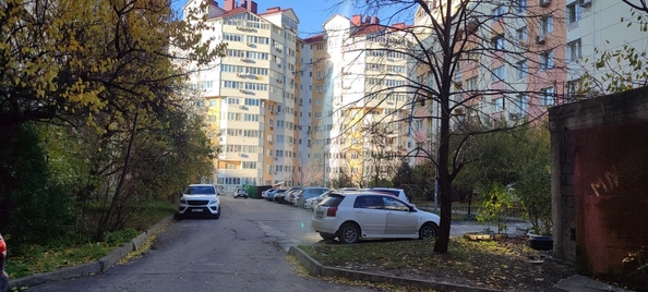 
   Продам 4-комнатную, 93 м², Ленина ул, 143

. Фото 27.