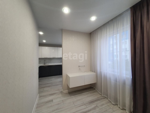 
   Продам 2-комнатную, 37.9 м², Войсковая ул, 4/6

. Фото 3.