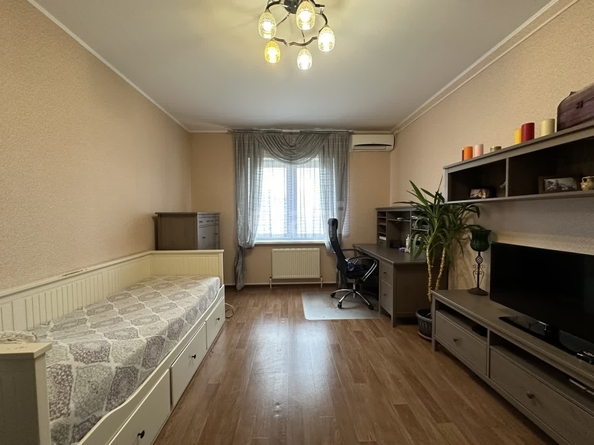 
   Продам 1-комнатную, 40.9 м², Котлярова Н.С. ул, 6

. Фото 1.