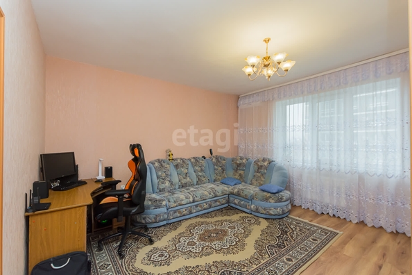 
   Продам 3-комнатную, 86.7 м², 1-го Мая ул, 91

. Фото 13.