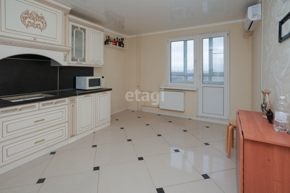 
   Продам 3-комнатную, 87.4 м², Котлярова Н.С. ул, 21

. Фото 1.