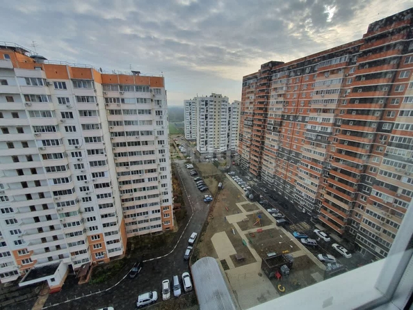 
   Продам 1-комнатную, 39 м², писателя Знаменского пр-кт, 9/4

. Фото 9.