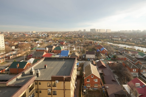 
   Продам 3-комнатную, 67.7 м², Бородинская ул, 10

. Фото 19.