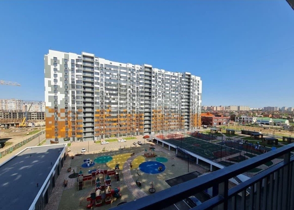 
   Продам 1-комнатную, 38.4 м², Кирилла Россинского ул, 3/1

. Фото 10.