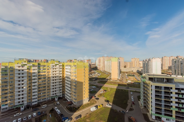 
   Продам 2-комнатную, 62 м², Валерия Гассия ул, 22

. Фото 14.