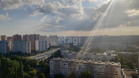 
   Продам 2-комнатную, 73.4 м², Дмитрия Благоева ул, 31/2

. Фото 13.