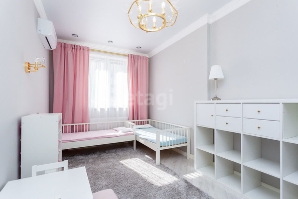 
   Продам 3-комнатную, 75 м², Цезаря Куникова ул, 24/2

. Фото 7.