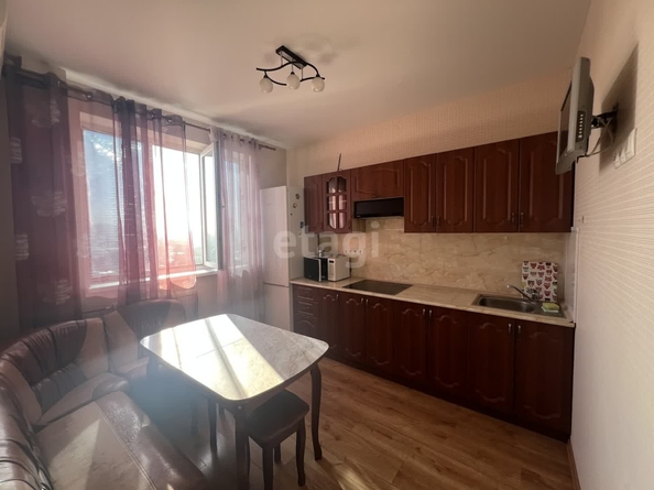 
   Продам 1-комнатную, 35.1 м², Российская ул, 70/6

. Фото 4.